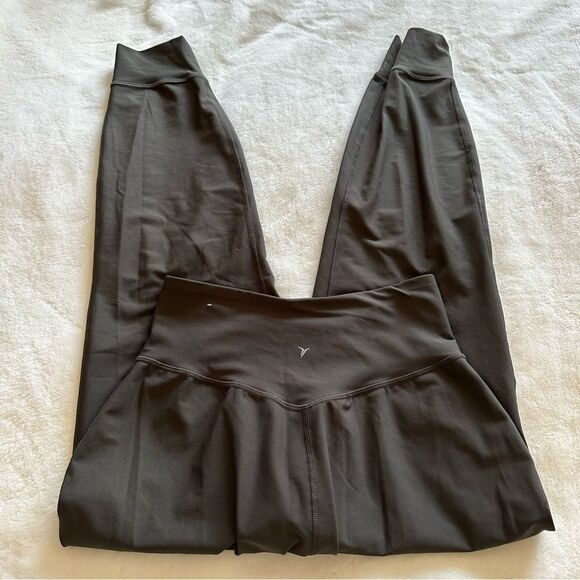Old Navy Active Powersoft Joggers Women’s Size Medium - Picture 6 of 6
